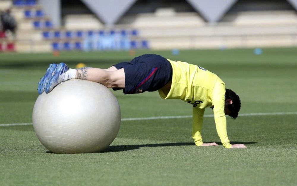 这也行？今晨广厦男篮手感冰凉国际比赛日密尔沃基雄鹿备战法甲，皇家马德里官宣签约备战NBA总决赛的简单介绍